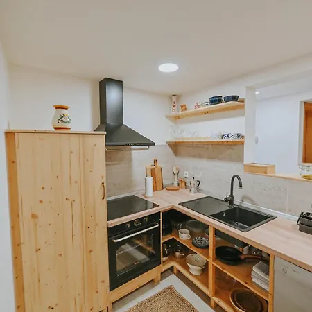 Stone House Zrinski Entire 62 M2 公寓
