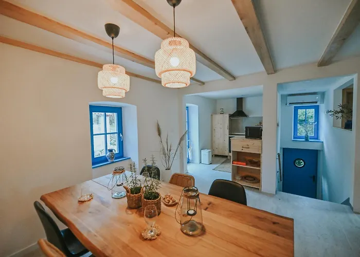 Lägenhet Stone House Zrinski Entire 62 M2 *
